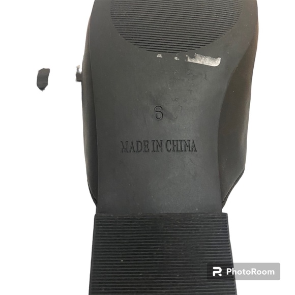 Madden Girl (Steve Madden brand) Slide Loafers w/ Chain - Picture 6 of 6